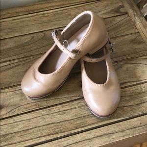 Good condition toddler tap shoes